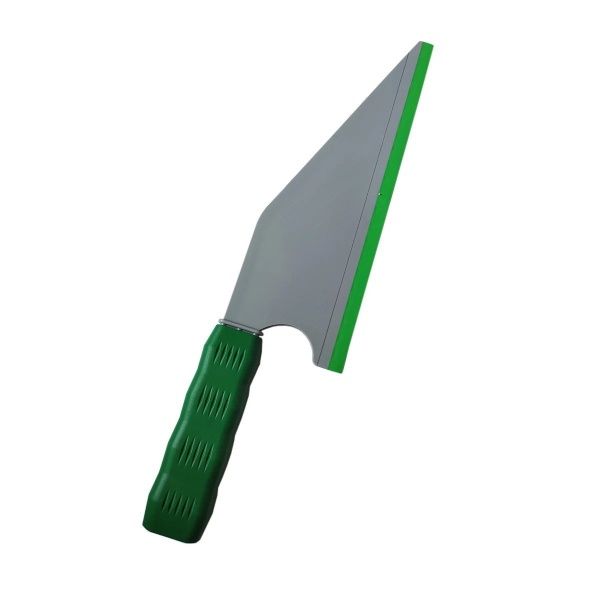 Утюг с зеленой ручкой