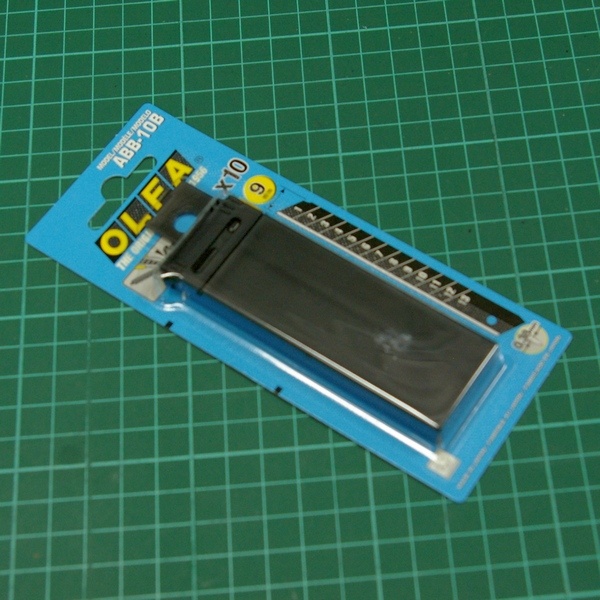 Лезвия OLFA ABB-10B черные 9mm, 10шт.