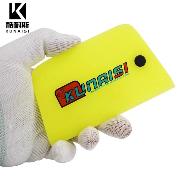 Выгонка Kunaisi с магнитом