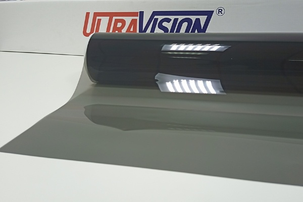UV Adviser PRO 35 CH тонировочная пленка